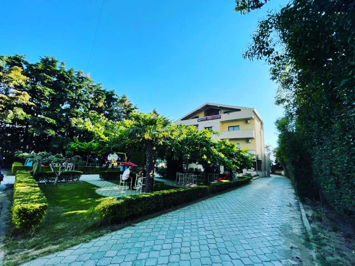 Hotel Ambasador Garden Lezhë Exteriör bild